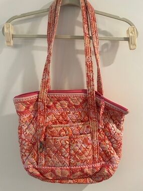 Quilted Pink Paisley Tote Bag - Women's Shoulder Bag